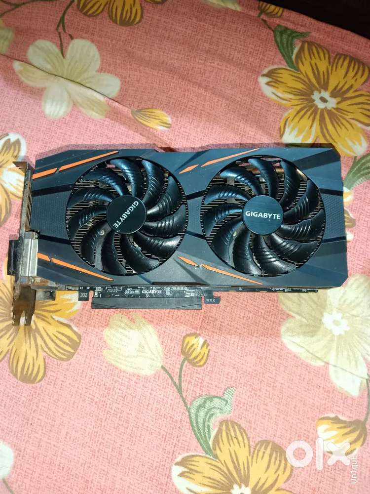 Gigabyte RX 570 4GB Graphics card.