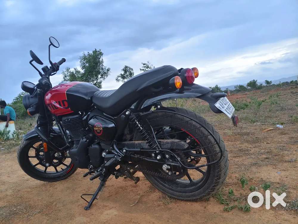 Hunter 350 rebel red 8months old bike ..