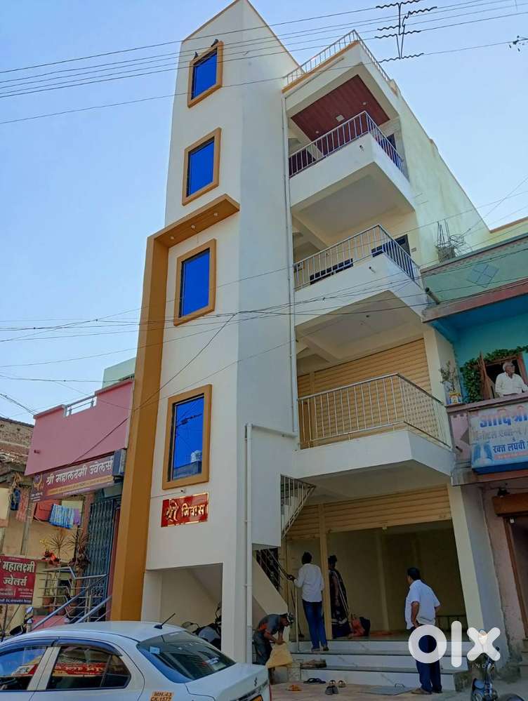 Shop for Rent – Prime Location in Main Market of 32 Shirala Taluka.