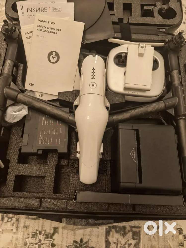 DJI Inspire 1 Pro + Zenmuse X5 Camera 3 Batteries Full Kit Excellent C