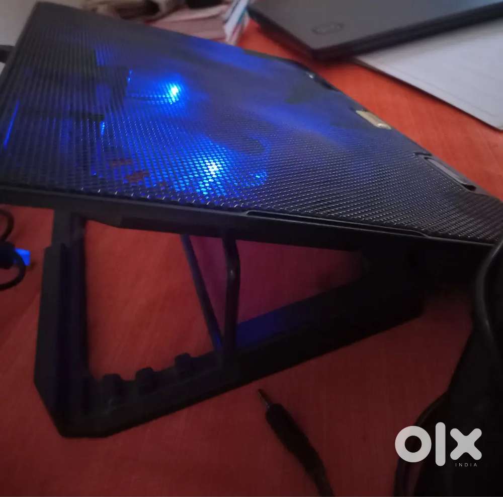Gaming laptop cooling pad
