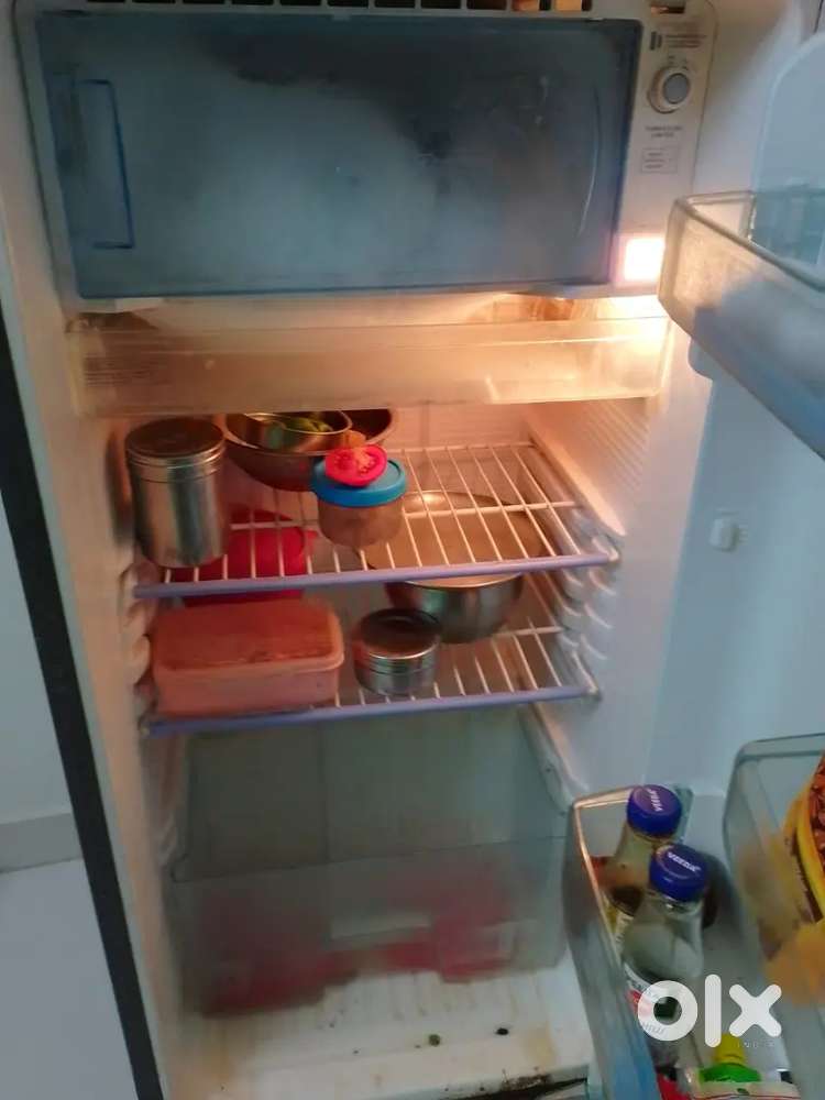 Samsung Refrigerator – 190 L Direct Cool (Used, Good Condition)