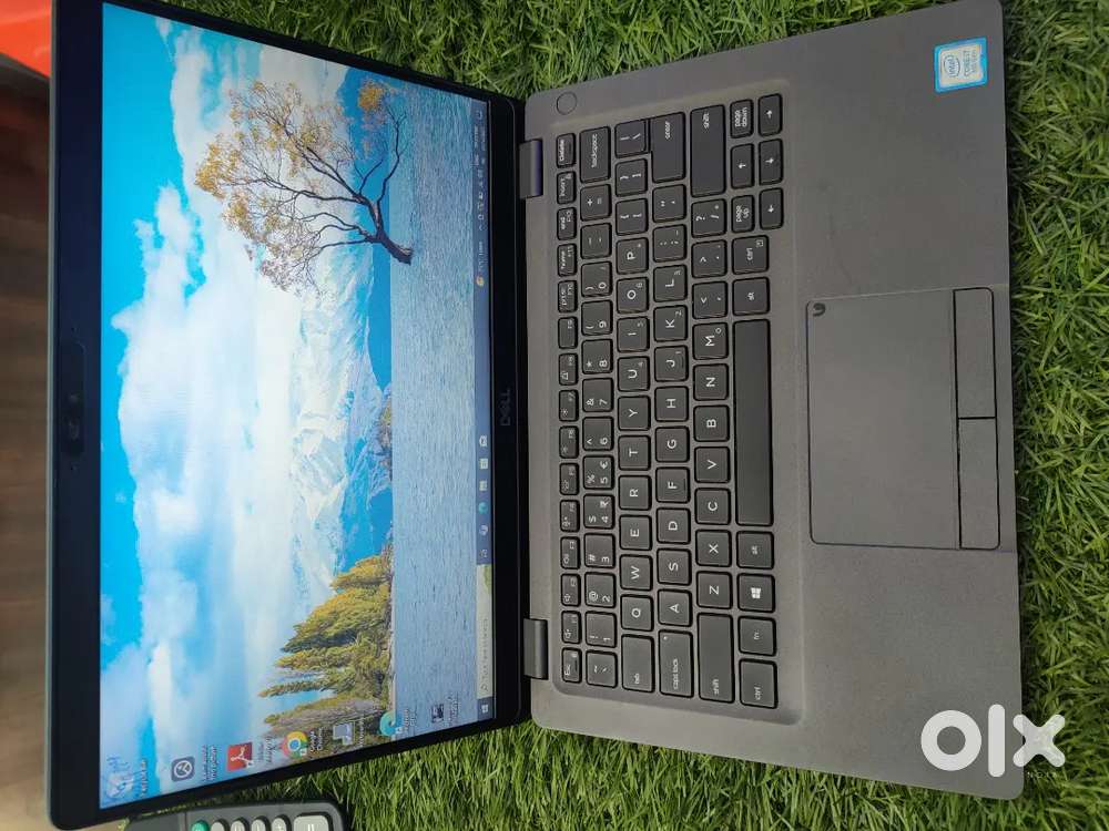 DELL LATITUDE 5300 13.3 INCH DISPLAY CORE I7-8TH GEN 16GB RAM 256GB