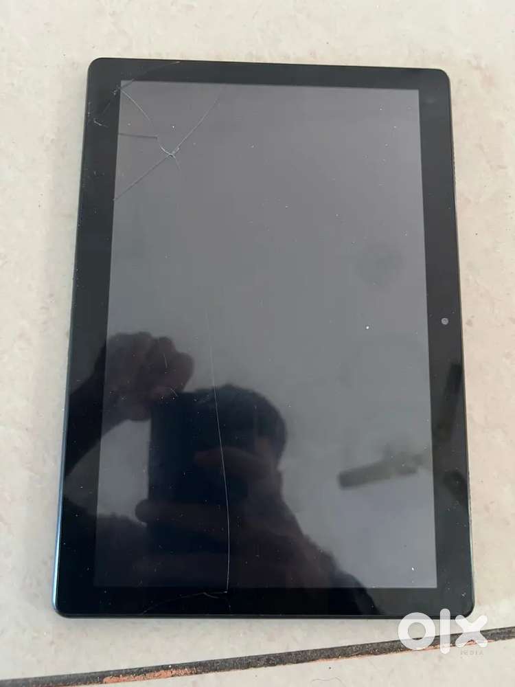 Lenovo m 10