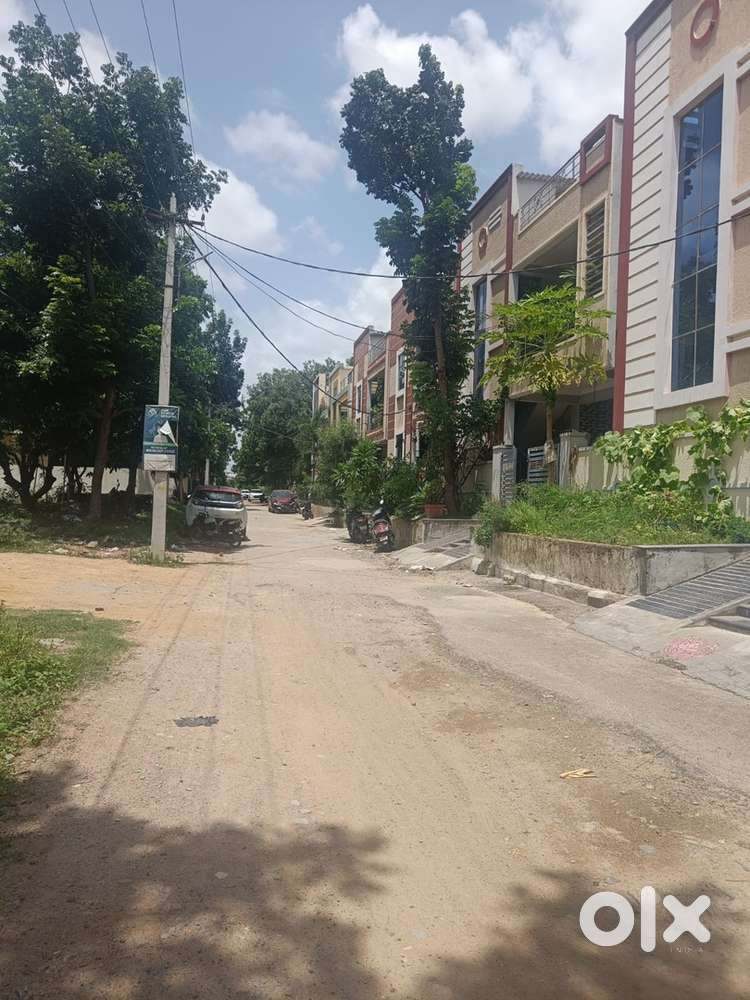 355 Sq.yards East Facing Open Plot For Sale @Harsha Hospital Lane.