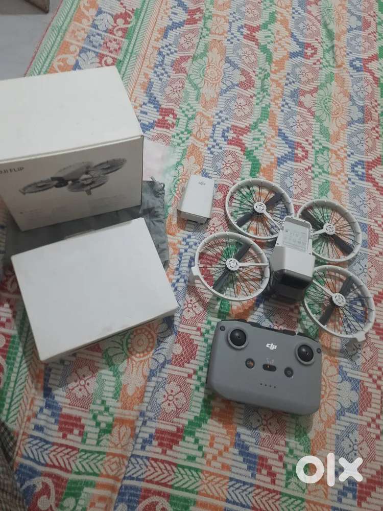 Drone DJI FLIP