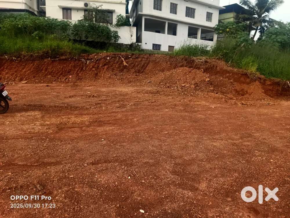 HOUSE PLOTS FOR SALE IN KANGARAPPADY, KAKKANAD.