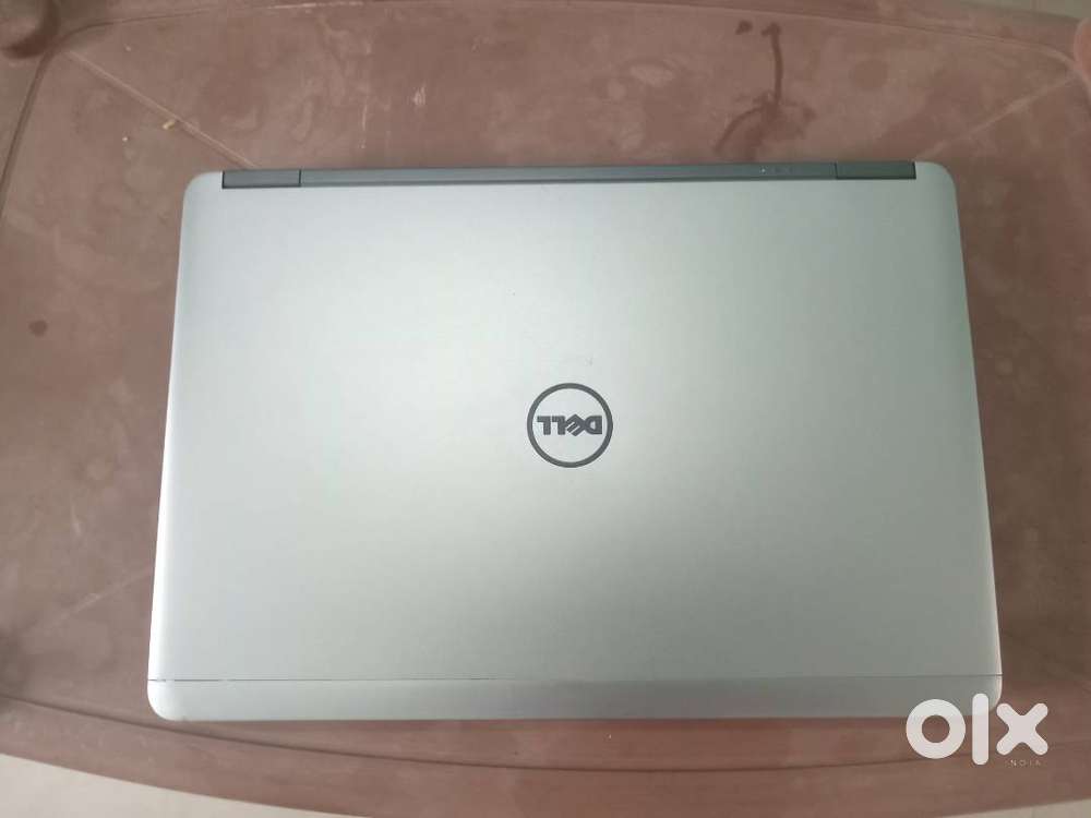 DELL LAPTOP - i5 4th gen  - 8gb ram  - ssd 256gb - graphics 2gb