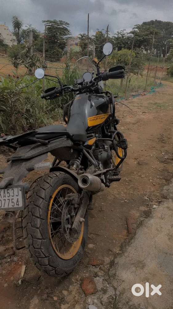 Himalayan 450 hanle black tubeless