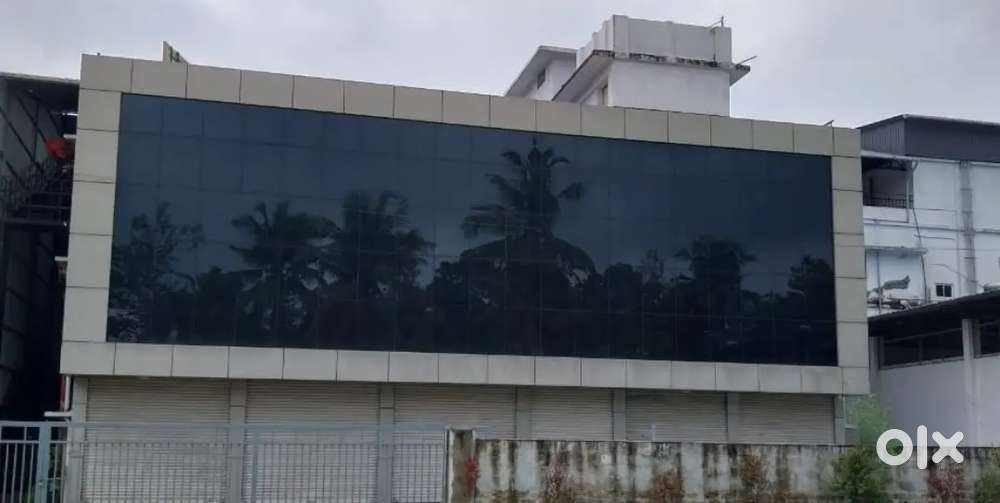 NH FRONT 3000 SQFT OFFICE SPACE FOR RENT