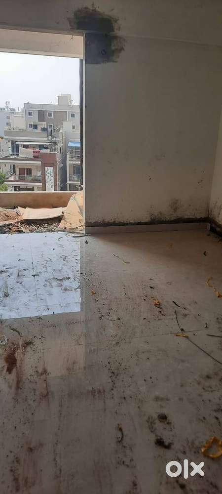 Gated community,investor sale, east facing