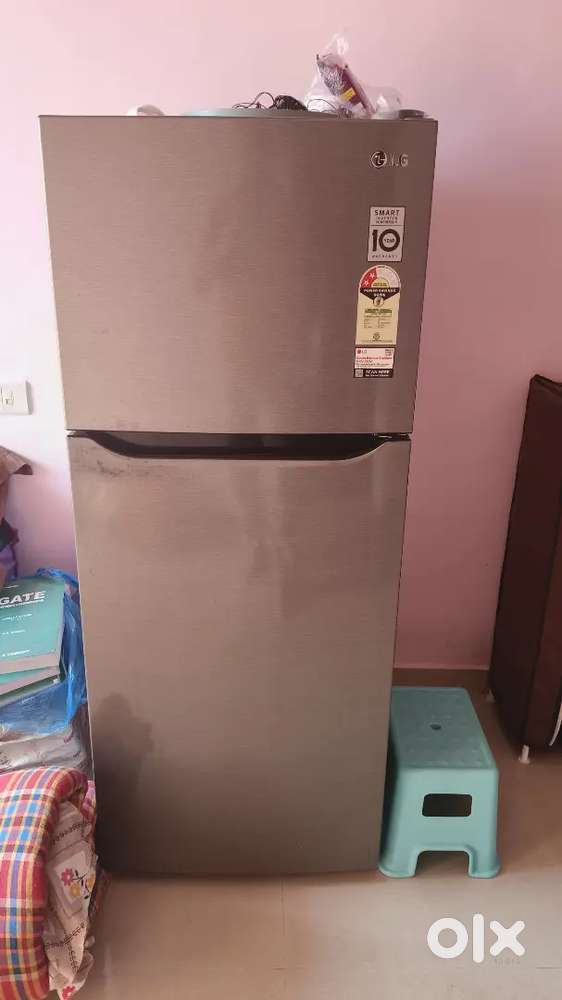 LG double door Smart Fridge 242 liters