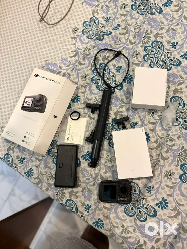 Selling my DJI Osmo Action 5 Pro ADV COMBO in excellent condition!