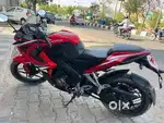 Bajaj pulsar rs200