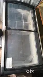 D FREEZER 1 YEAR USED