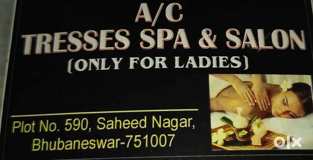 Well trained staff for ladies parlor