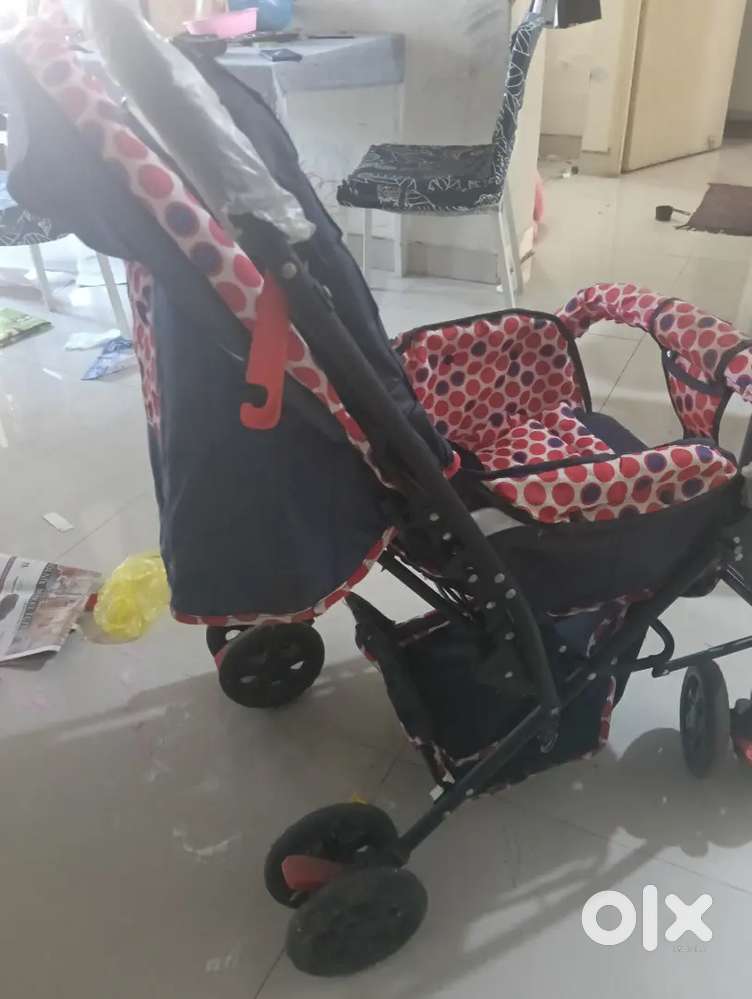 Stroller mee mee brand 0 to 3 years