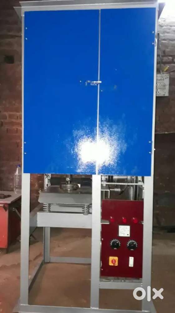 Dauna paper plate mashine