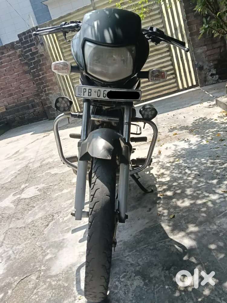 Good condition,okk engine , all original,new rear tyer