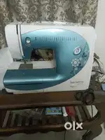 Bernetee sewing machine