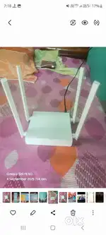 TP LINK ROUTER NEW CONDITION AND RUNNING