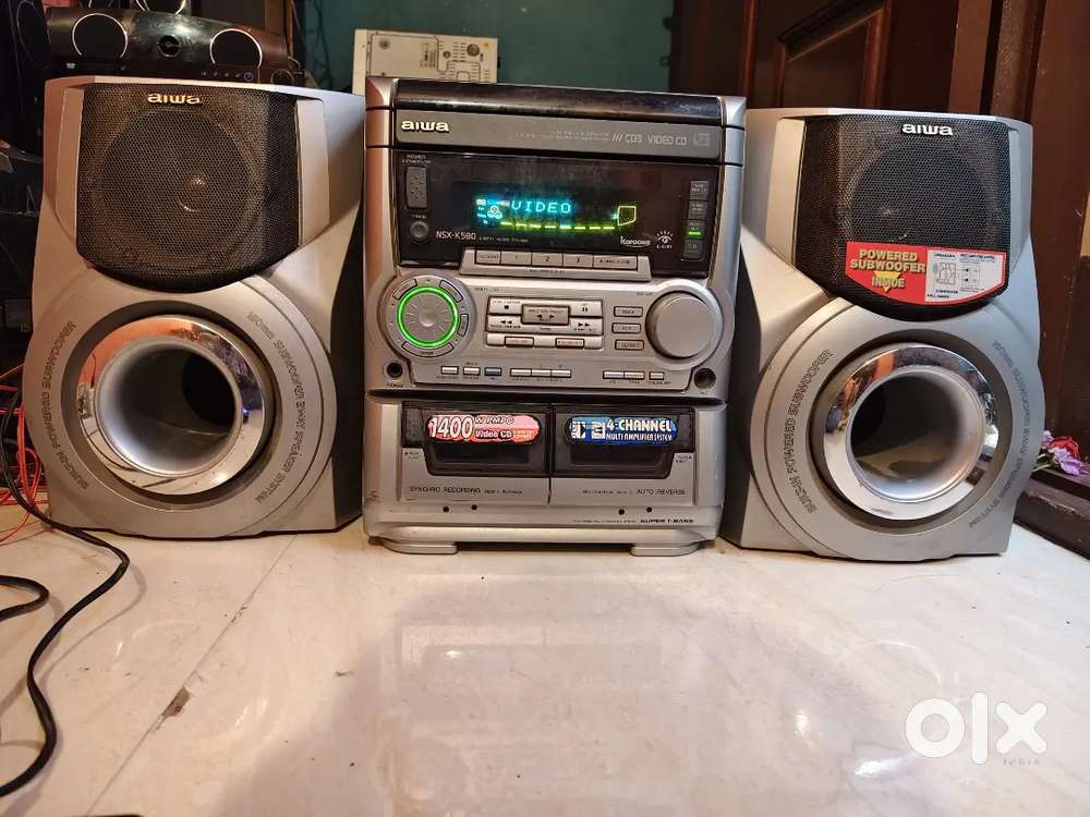 AIWA MUSIC SYSTEM FM AUX GOOD CONDITION