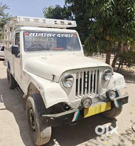 Mahindra Pickup