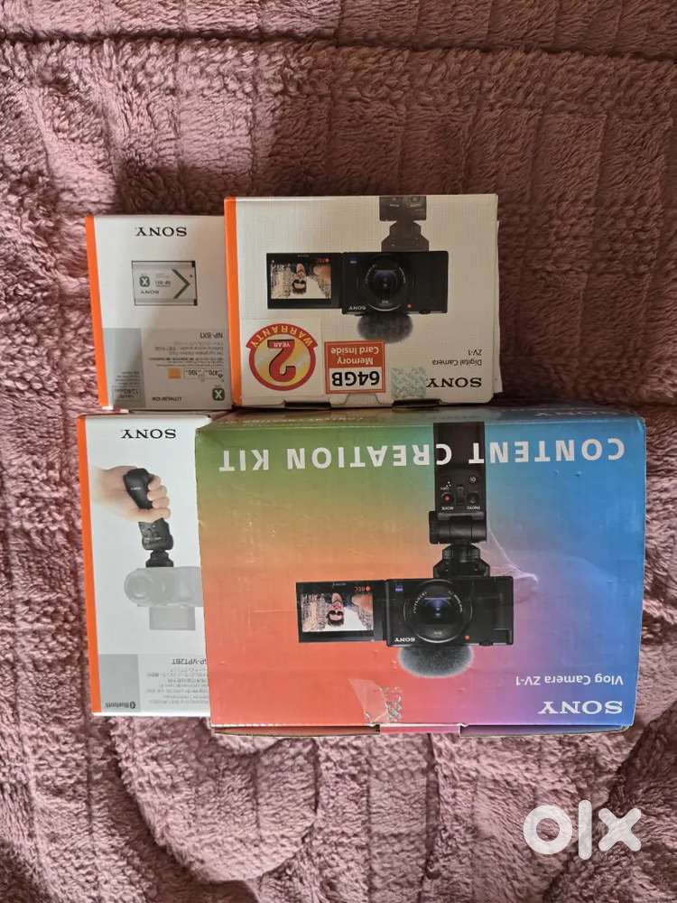 SONY ZV-1 VLOG CAMERA KIT