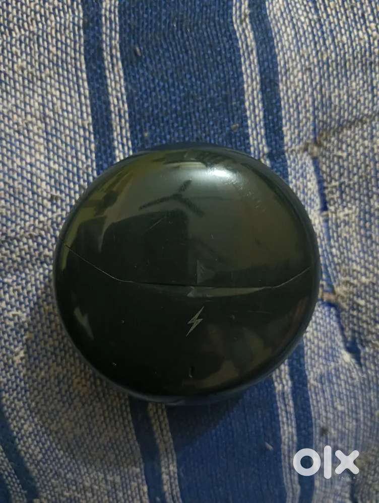 Fire boult arrow earbuds