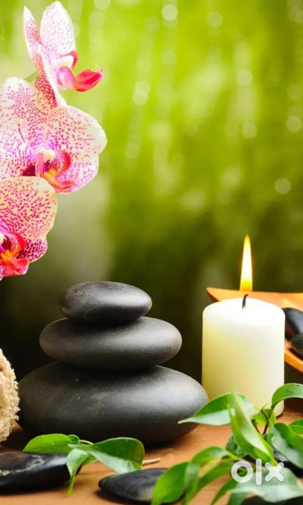 Female Beautician and receptionist