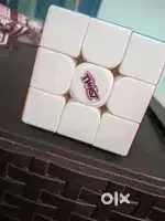 Twist 3 x3 cube