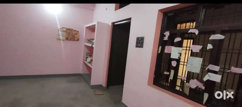2 Room + 1 Hall on 1st Floor for Rent – Girls & Family Only