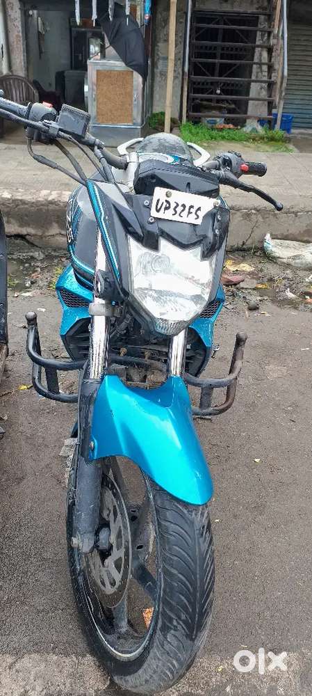 Yamaha fzs v2