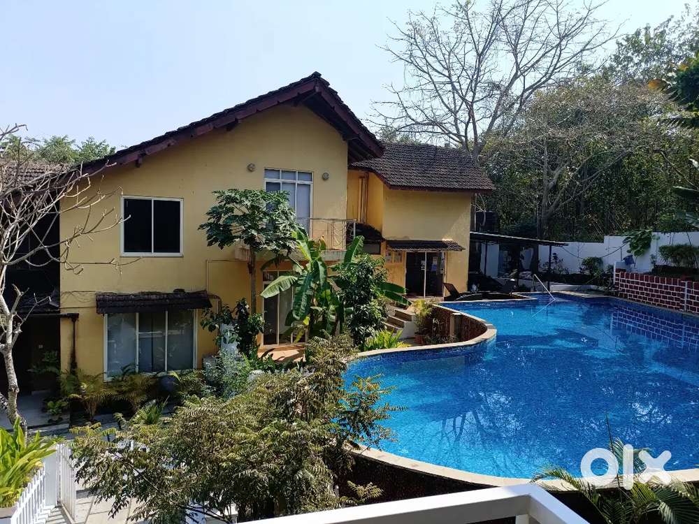 3BHK POOL FACING VILLA IN SANGOLDA GATED SOCIETY