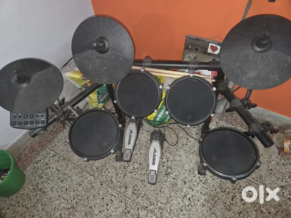 Alesis Drums kit