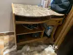 Computer table