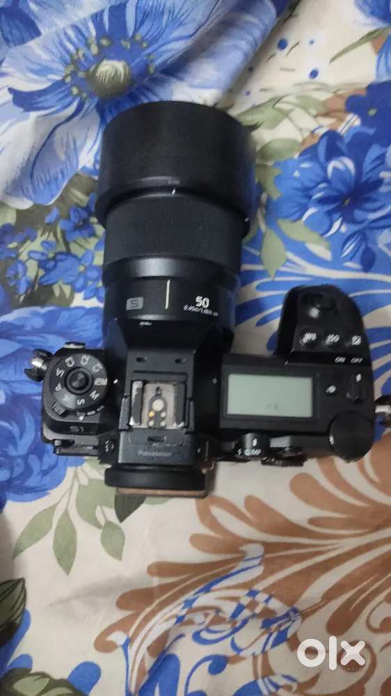 Lumix S1Panasonic full frame