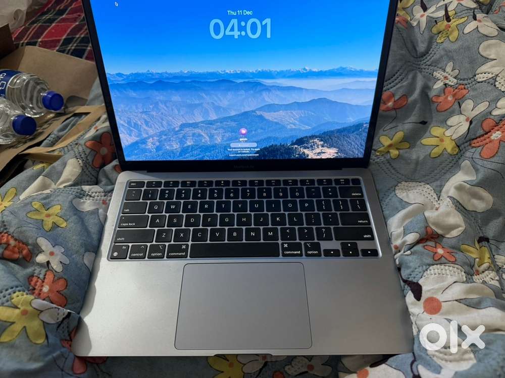 Macbook M1 2020