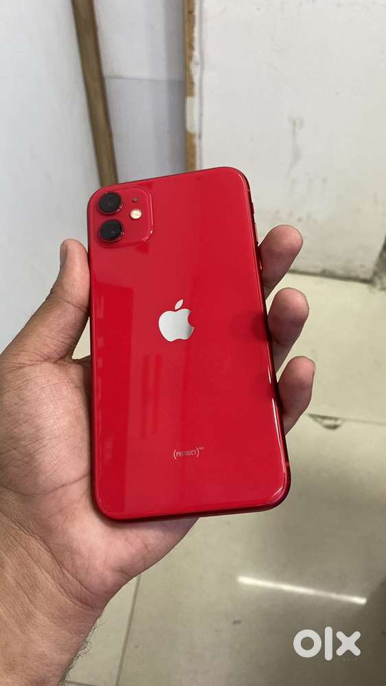 I phone 11 /128 gb mint condition  battery 76% good condition