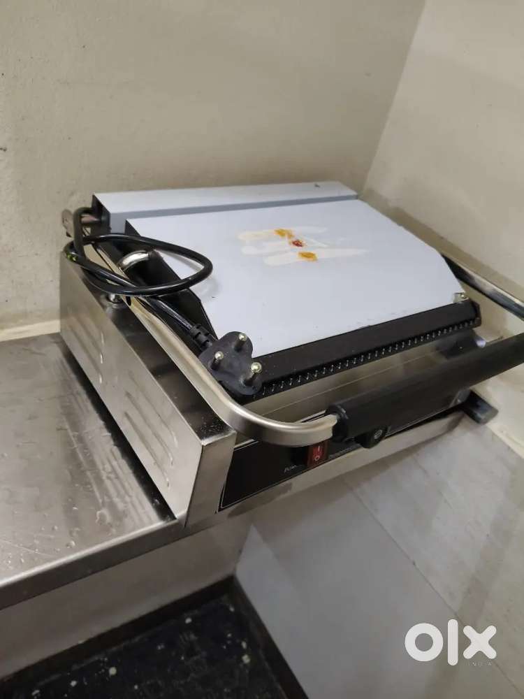 Sandwich maker