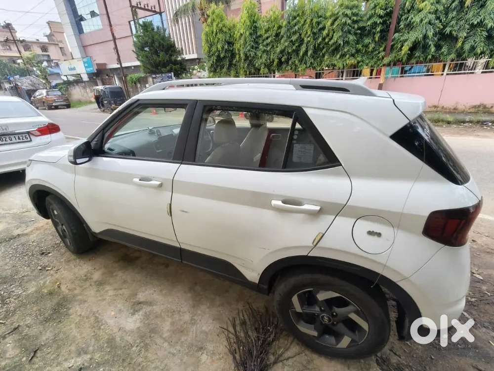 VENUE GOOD CONDITION