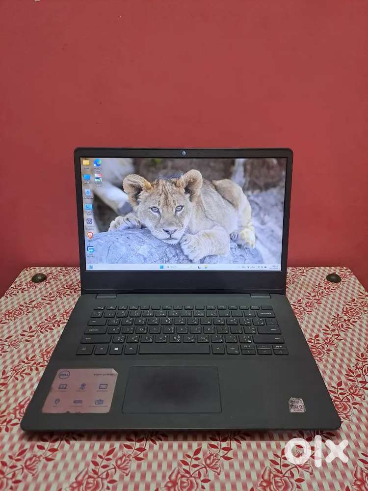 Dell Intel i3 - 10th gen