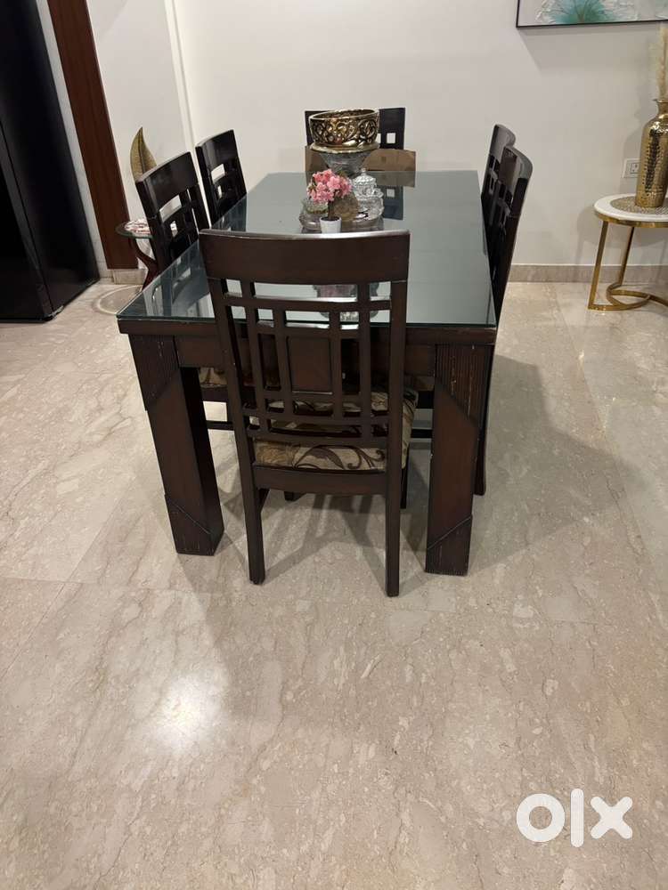 Dining Table set with chairs