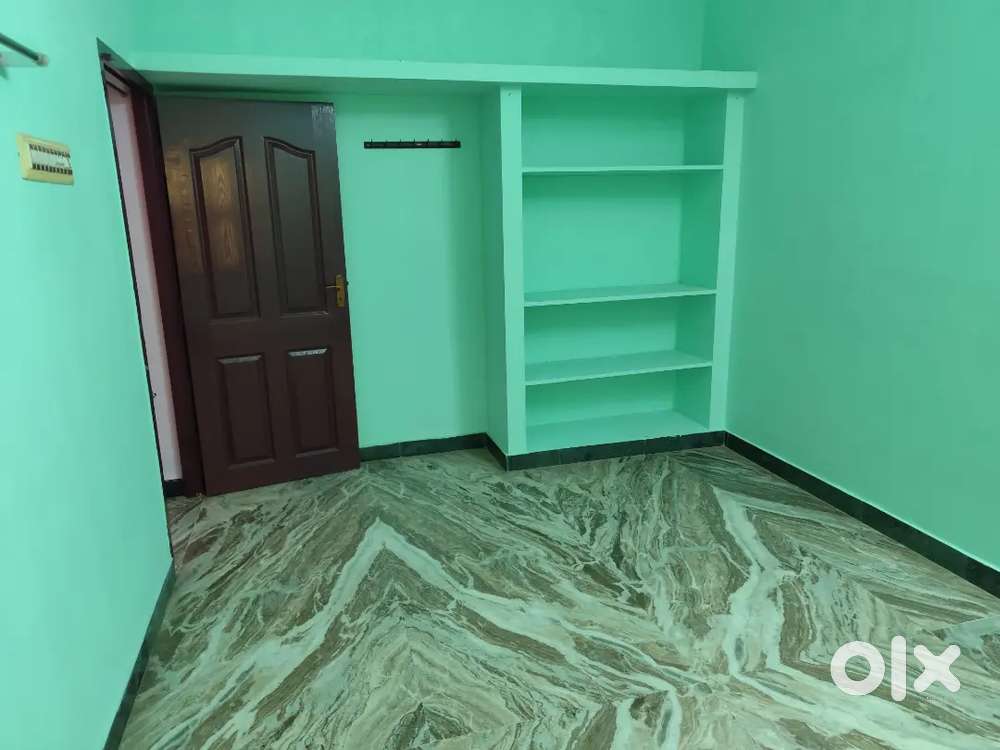 Millerpuram Vikasa school Near 2_BHK  House For Rent