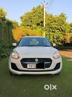 Maruti Suzuki Swift VXi + Manual, 2023, Petrol