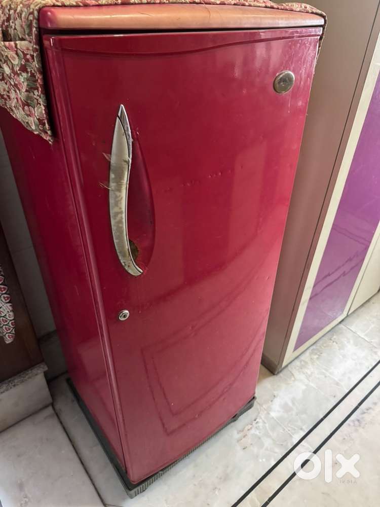 Lg Fridge 220L Cherry Red colour Working