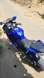 Yamaha R15 v4