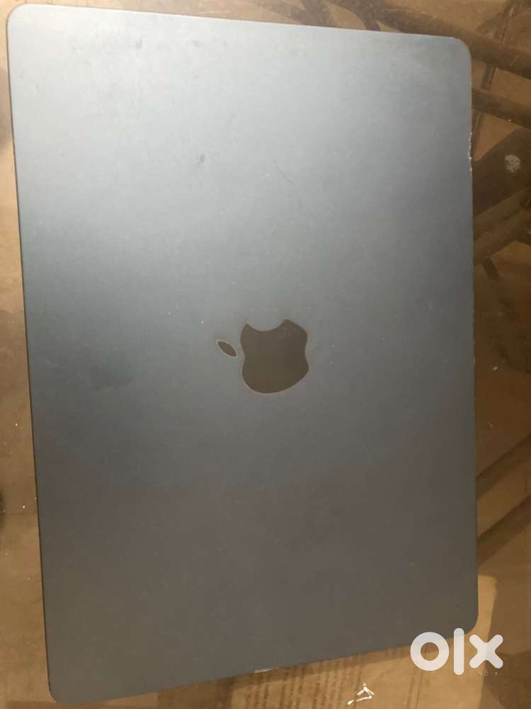Macbook air M2 16/256 GB