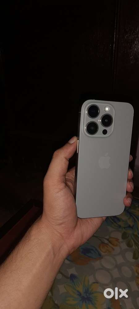 15 Pro 256gb Titanium Grey