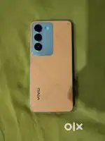 Vivo Y 200e 5g 8+8 /128 gb  ओरिजनल बिल एंड चार्जर उपलब्ध है